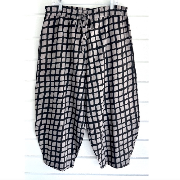 HAPPY FRENCH GANG Marius Black and Grey Grid Balloon Pants - NWOT - O/S - Picture 3 of 13